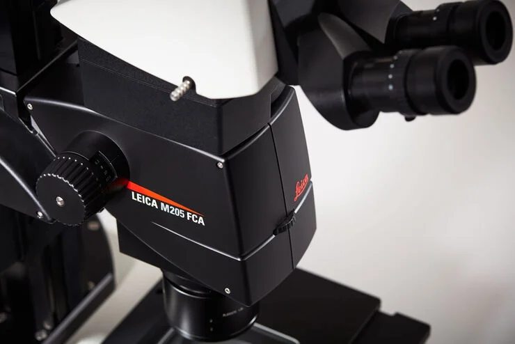 Leica M205 FA 和 Leica M205 FCA